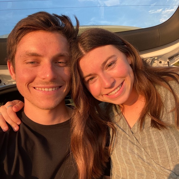 Meet your Posher, Avery - Picture 1 of 1